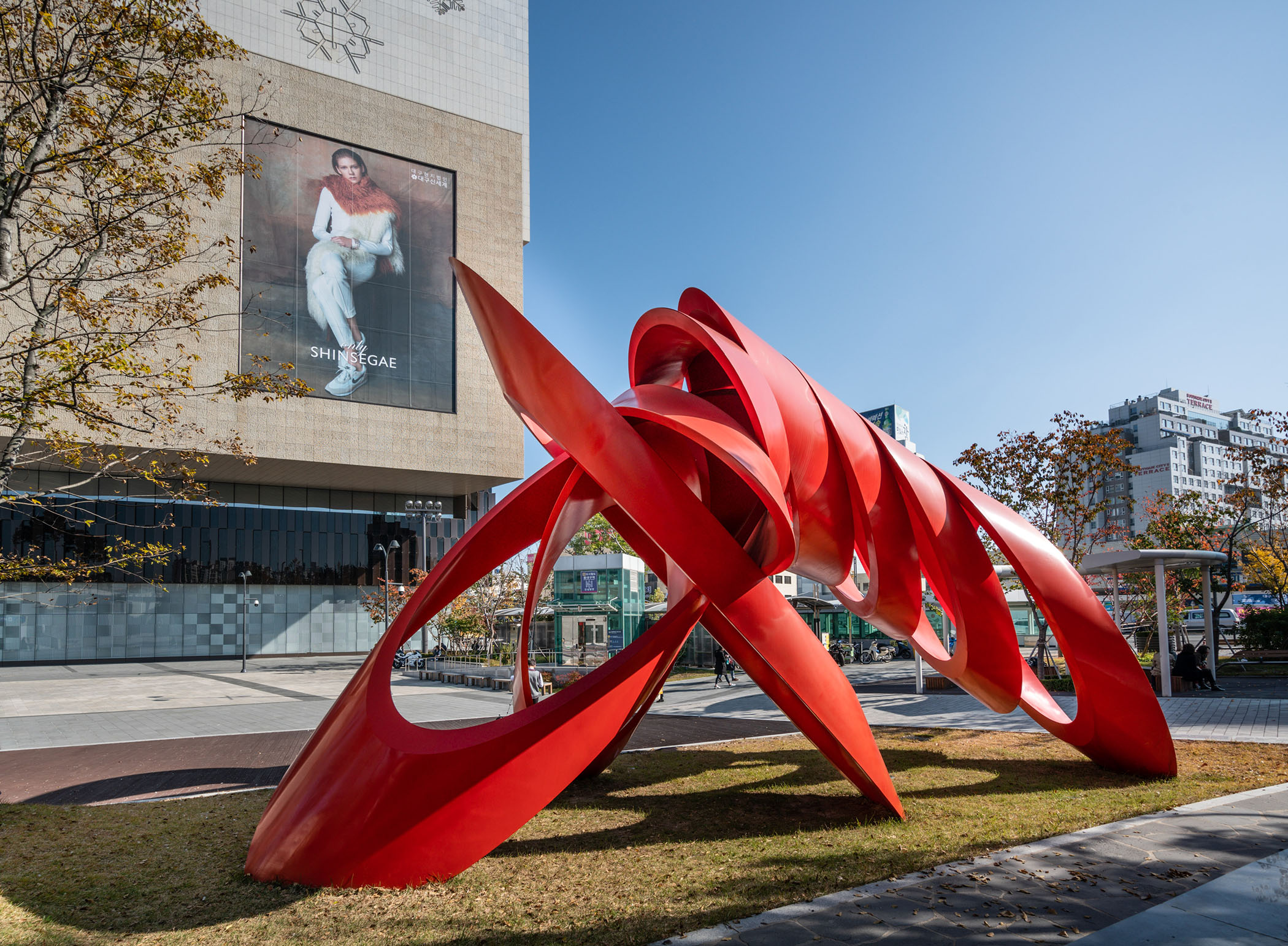 Eurhythmic Freedom (자유로운 율동감), 2016 전시전경 1