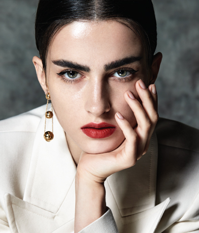 2020 - ISSUE 30 / Ready for Winter · 
Allure of the Jewelry